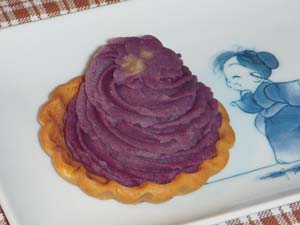 唐芋タルトモンブラン（紫芋）