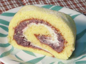 ジョリクレール　十勝粒餡純生ロールケーキ