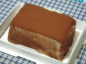赤坂トップス　ブラックチョコレートケーキ