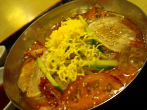 元蔵庄屋　韓国冷麺