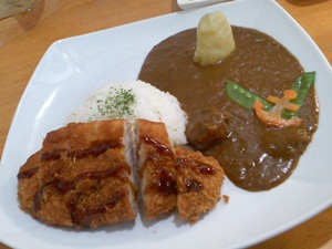 ふくろう　カツカレー